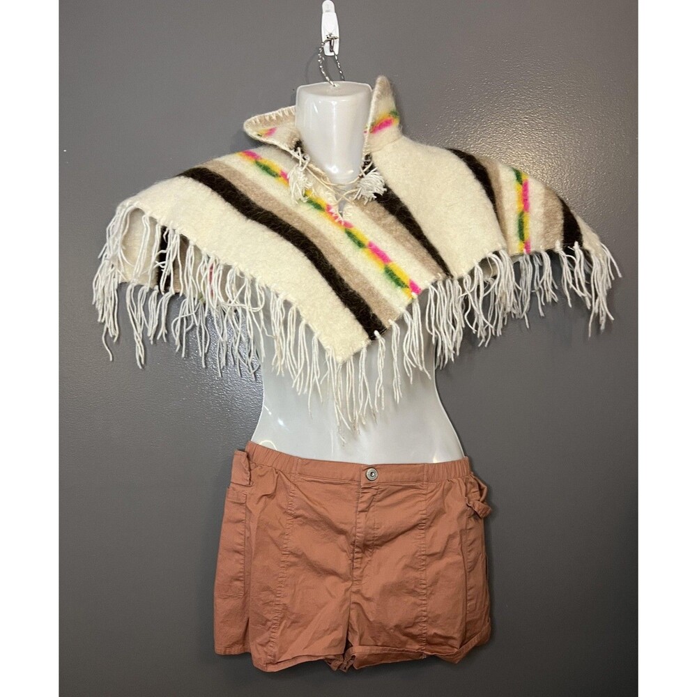 Vintage Wool Poncho Womens One Size Southwestern Striped Fringed Collar 80s